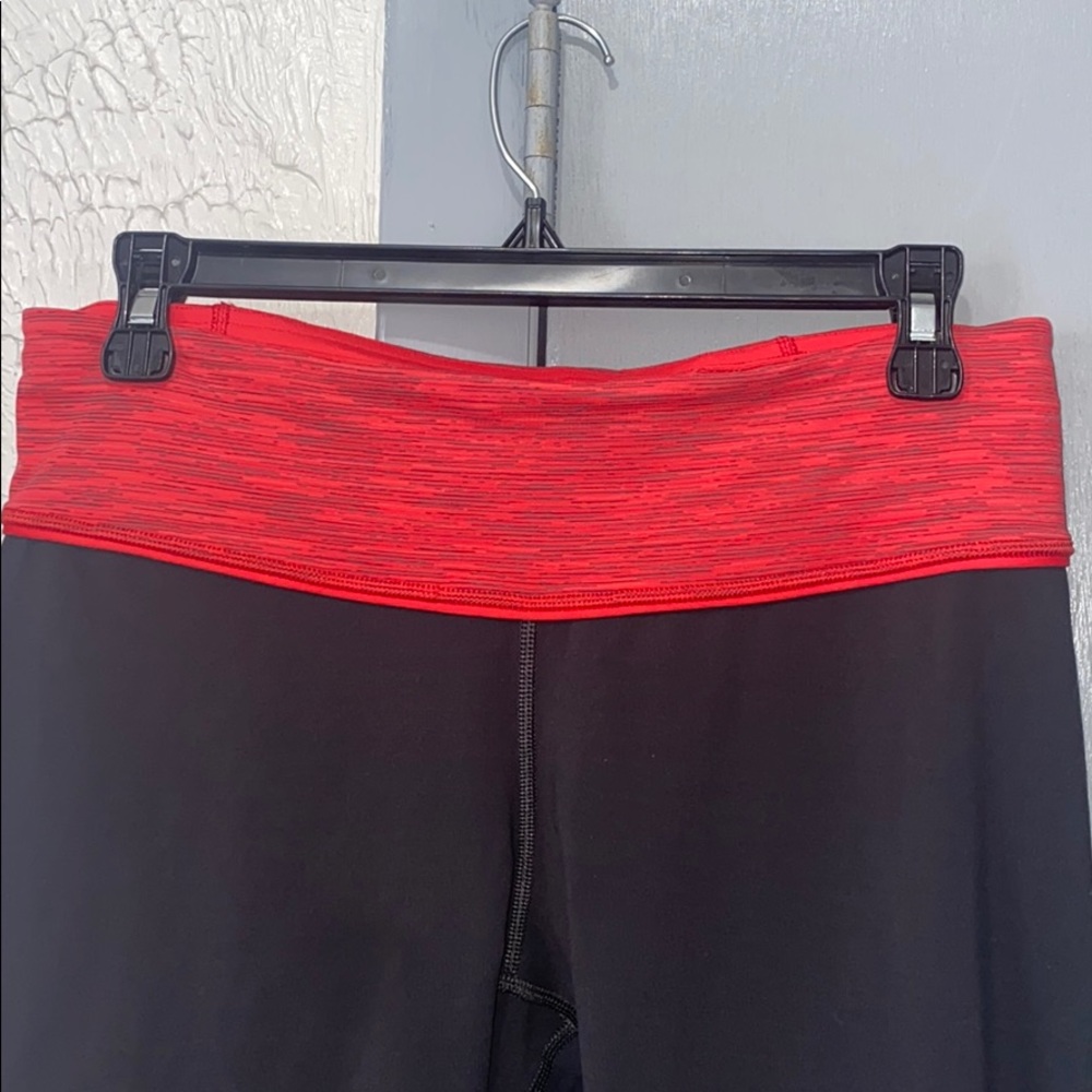 Lululemon Gray Crop Leggings Ruched Sides size 10 - Picture 2 of 7